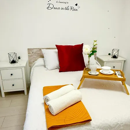 Apartment Casanova Apartments- Centro 1 *